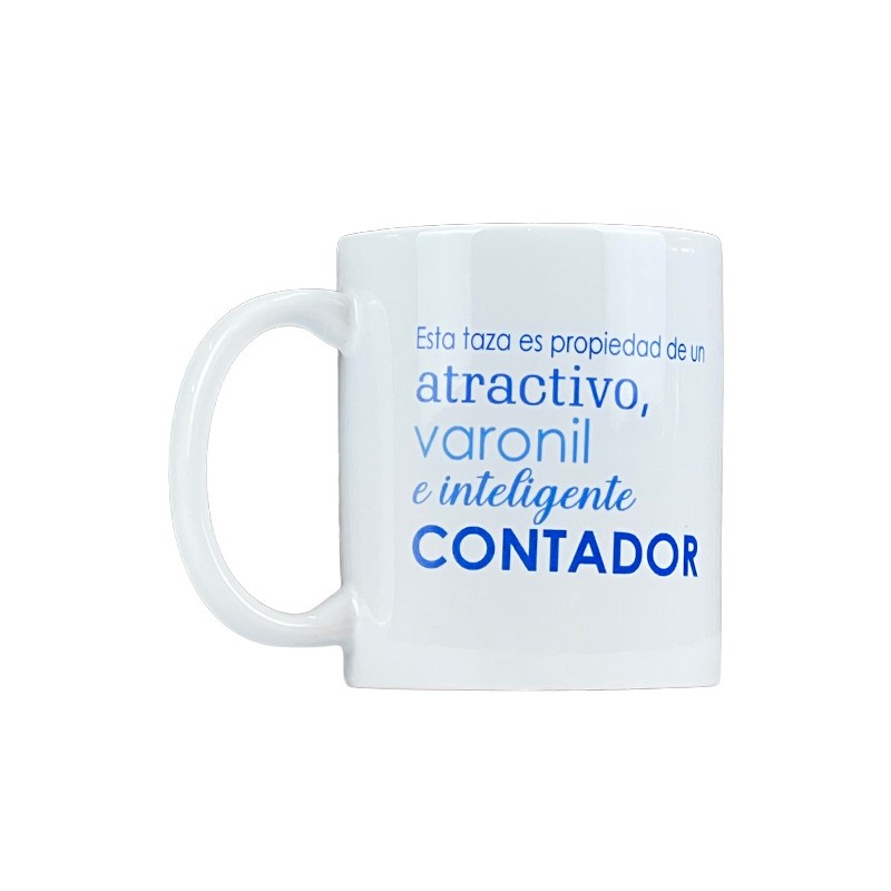 Taza blanca "propiedad de un atractivo e inteligente contador"