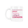 Taza blanca "propiedad de una guapa e inteligente contadora"
