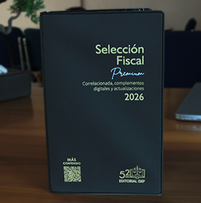 Volumen en escritorio con pluma elegante